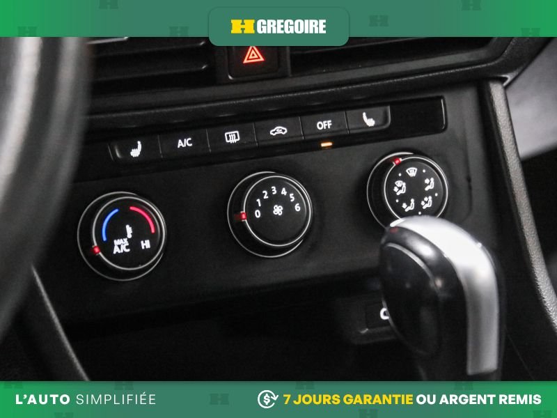 Volkswagen Jetta 729454 | Comfortline AUTO A/C GR ELECT MAGS CAM RECUL BLUET 2021 Gris Laval - photo #21
