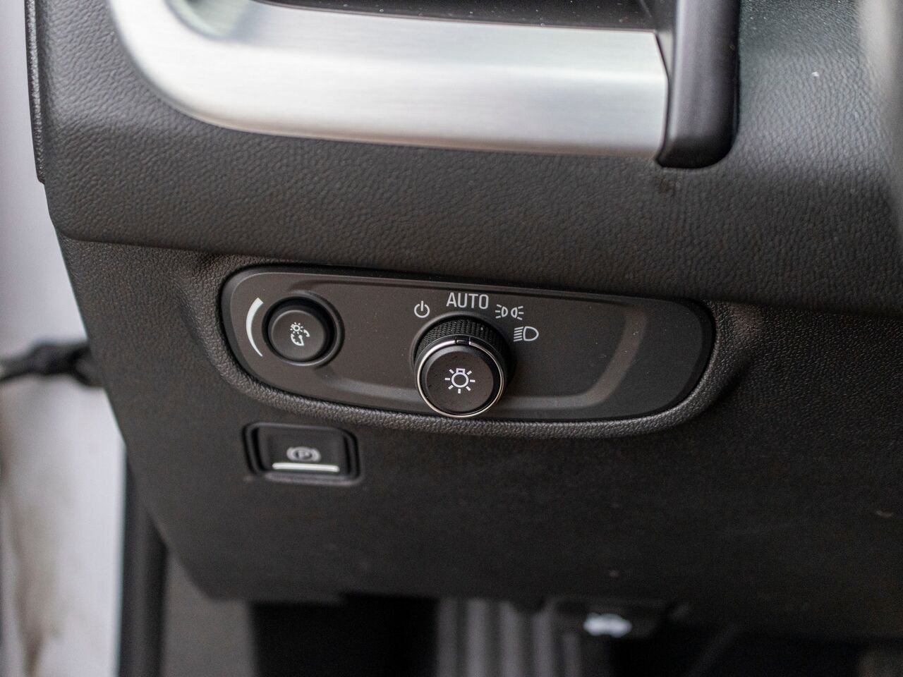 2022 GMC Terrain Traction intégrale, 4 portes SLE White Châteauguay - photo #24