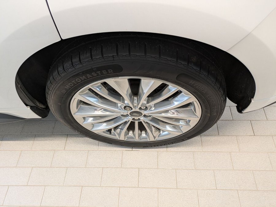 2020 Ford Edge Titanium AWD White