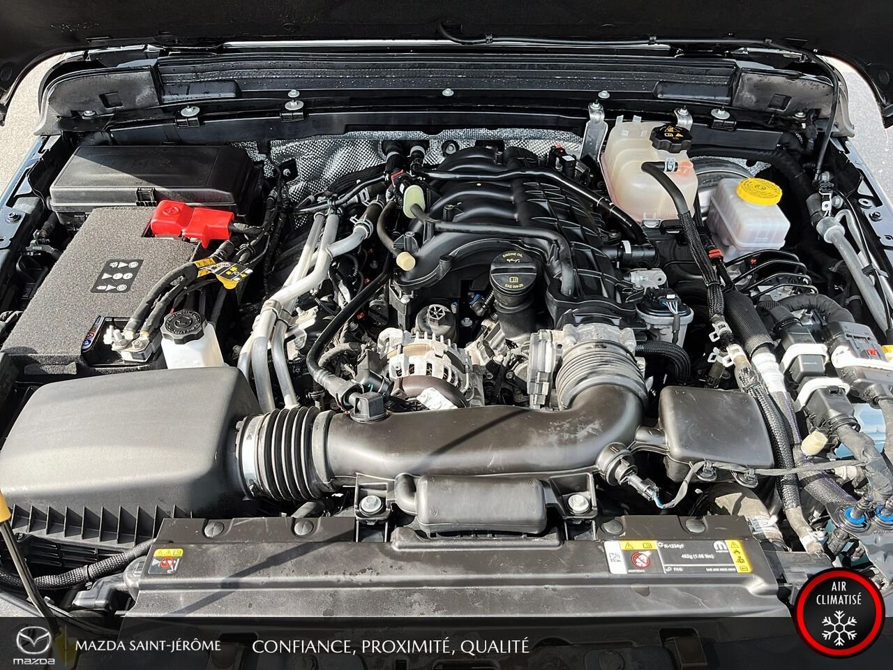 2024 Jeep Wrangler Sport | A/C | 4x4 | AUTOMATIQUE | V6 | Black Saint-Jérôme - photo #24