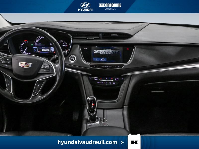 2018 Cadillac XT5 Black Blainville - photo #24