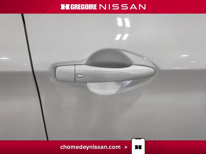 Nissan Qashqai CL6807 | SV * Toit * Mag * Caméra * Bluetooth * 2020 Blanc Laval - photo #12