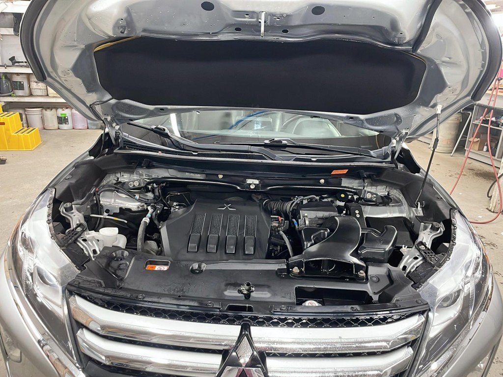 2018 Mitsubishi Eclipse Silver Amos - photo #23