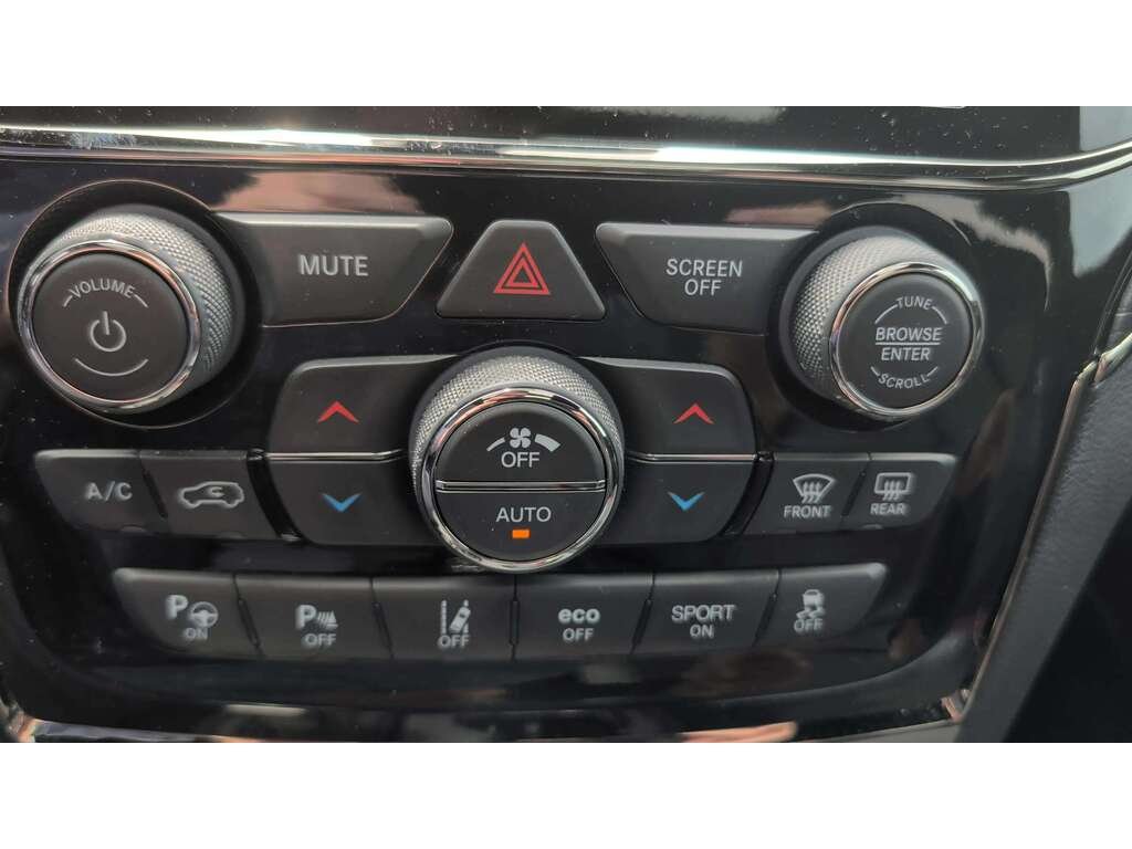 2021 Jeep Grand Cherokee Red Gatineau - photo #17