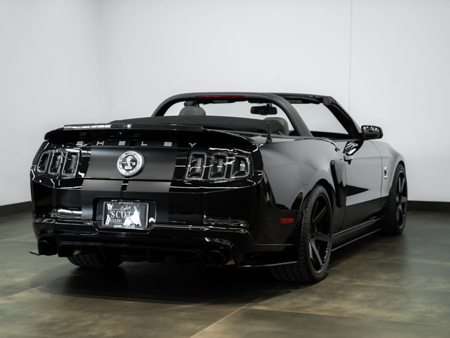 2010 Ford Mustang 2010 Black