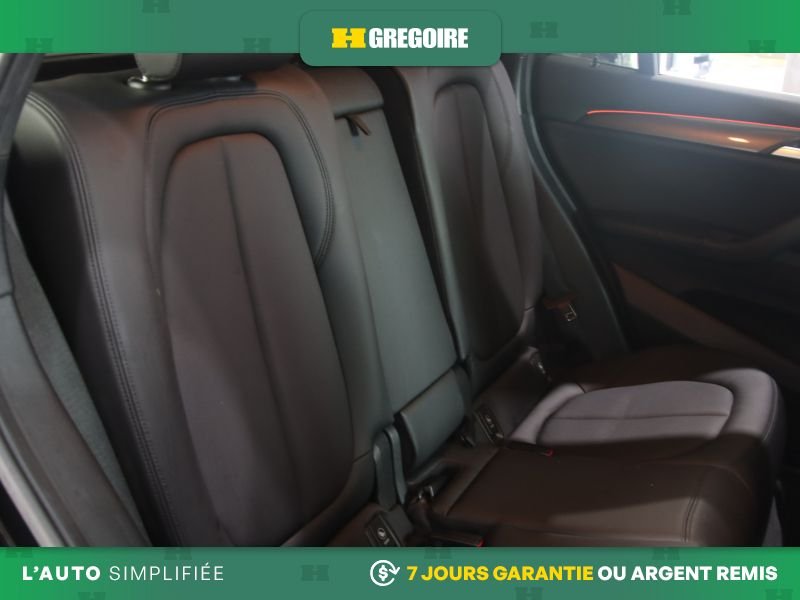 BMW X1 821757 | xDrive28i AWD AUTO A/C MAGS CUIR NAV CAM RECUL BLU 2022 Noir Laval - photo #29