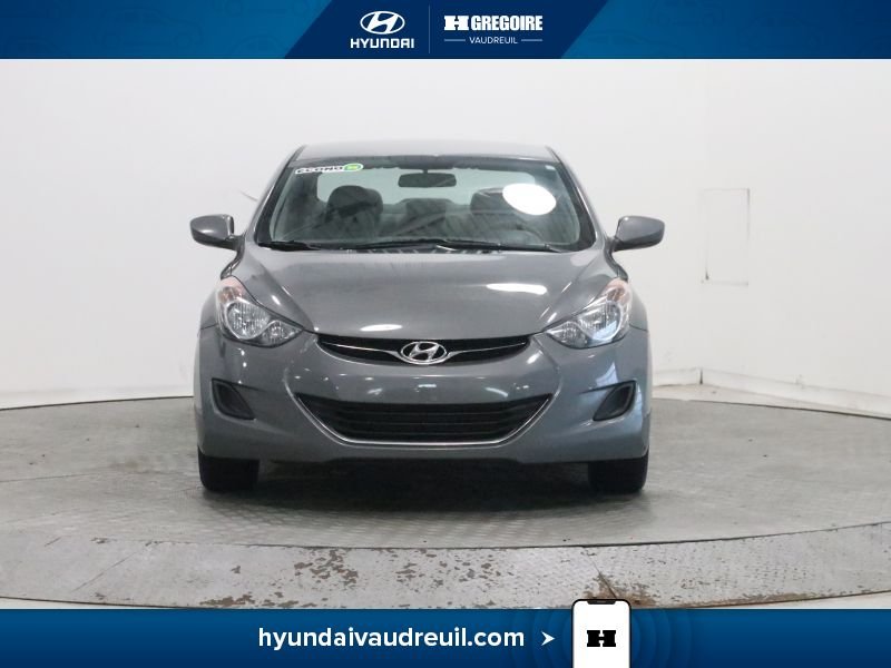Hyundai Elantra YS42 | Berline 4 portes, boîte automatique, GL 2013 Gris Laval - photo #2