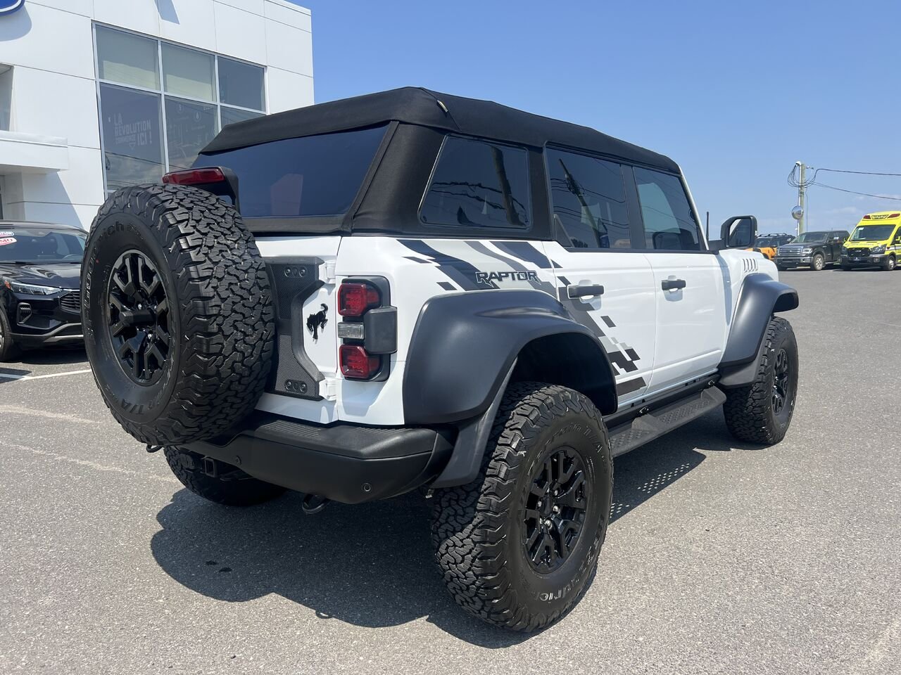 Ford Bronco 2025 Blanc Oxford Montmagny - photo #5