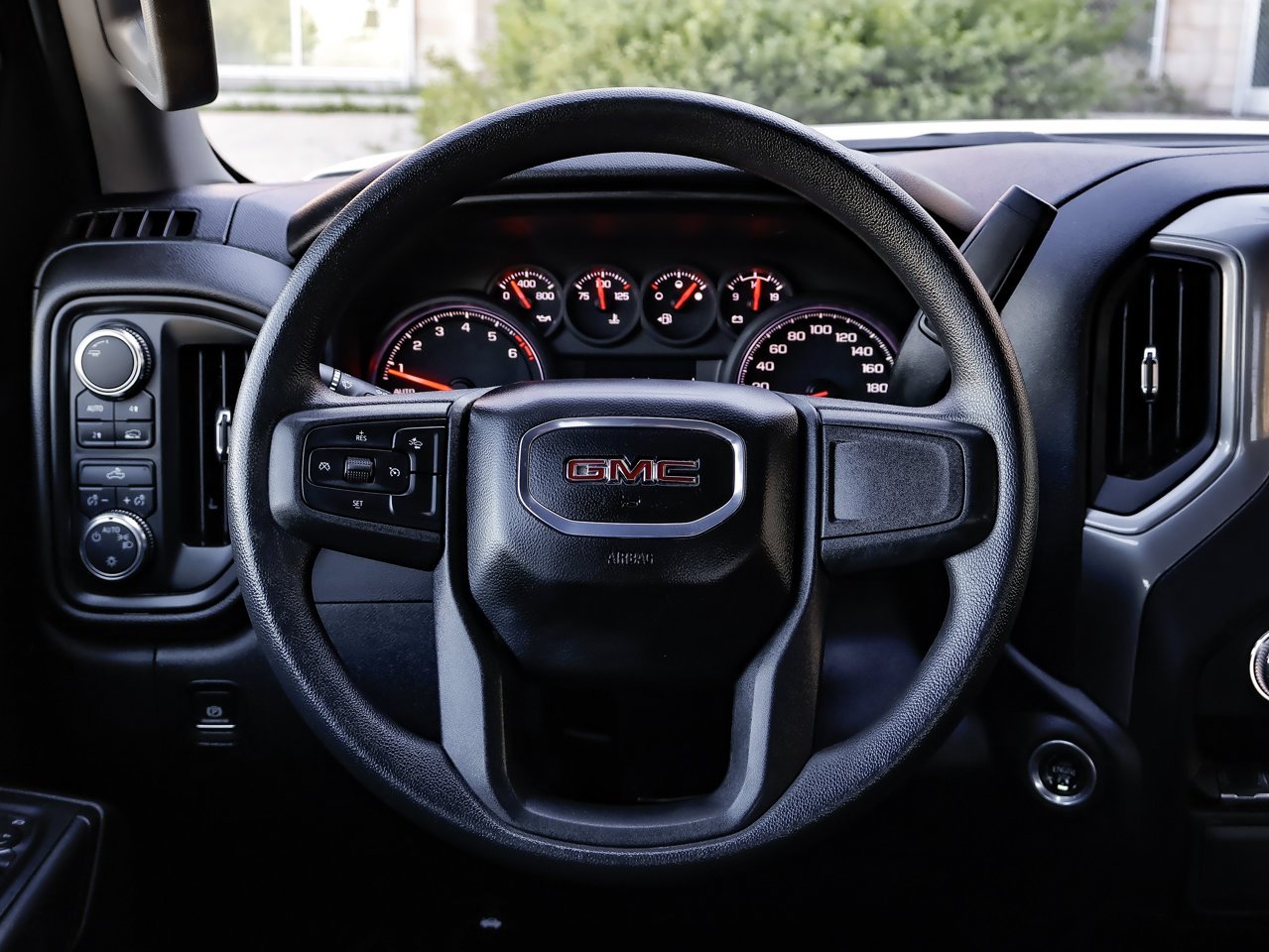 2024 GMC Sierra 1500 4WD Crew Cab 147 Pro White Sherwood Park - photo #27