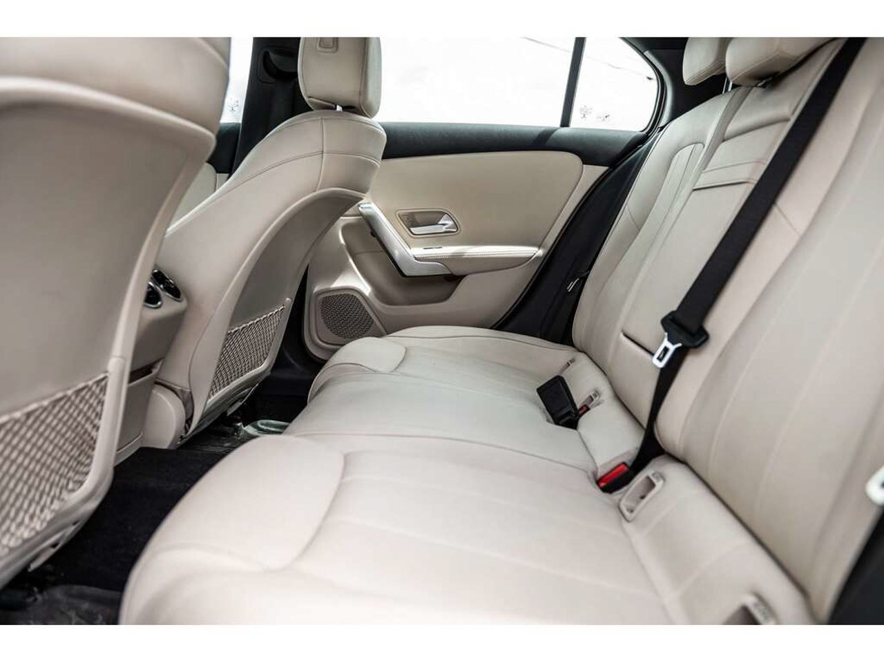 2019 Mercedes-Benz A-Class Silver Sainte-Julienne - photo #25