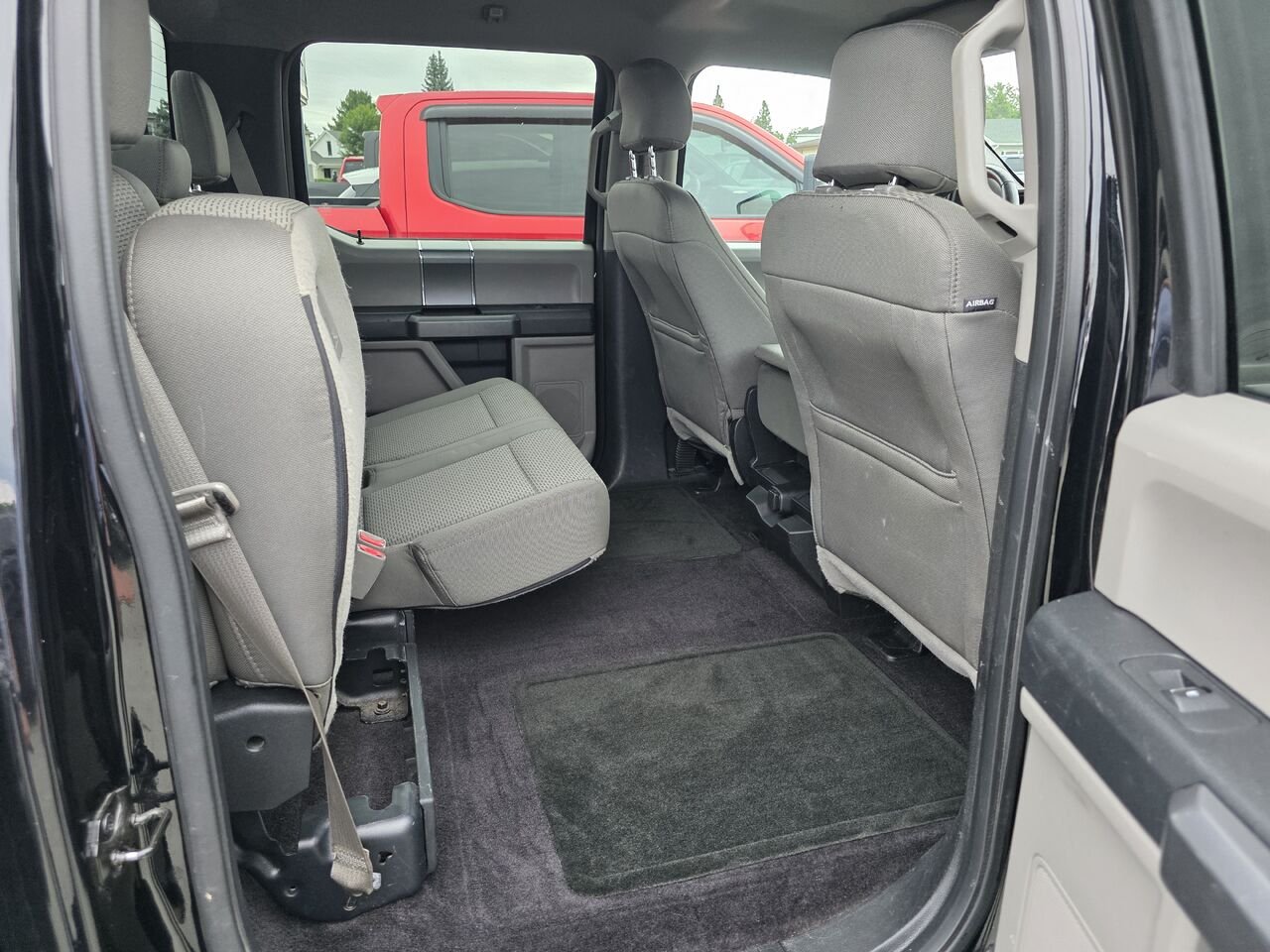 2016 Ford F-150 Cab SuperCrew 4RM 157 po XLT Black Rouyn-Noranda - photo #18