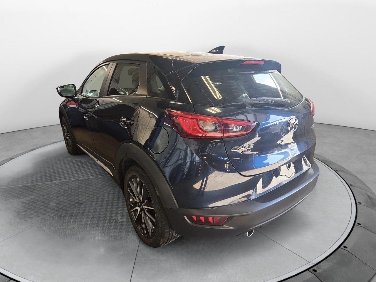 Mazda CX-3 NIV JM1DKFD73J0302275 2018 Bleu Baie-Comeau - photo #4