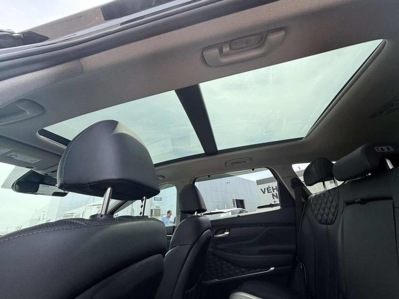 Hyundai Santa Fe HYBRIDE RECHARGEABLE LUXURY AWD 2023 Noir Laval - photo #30