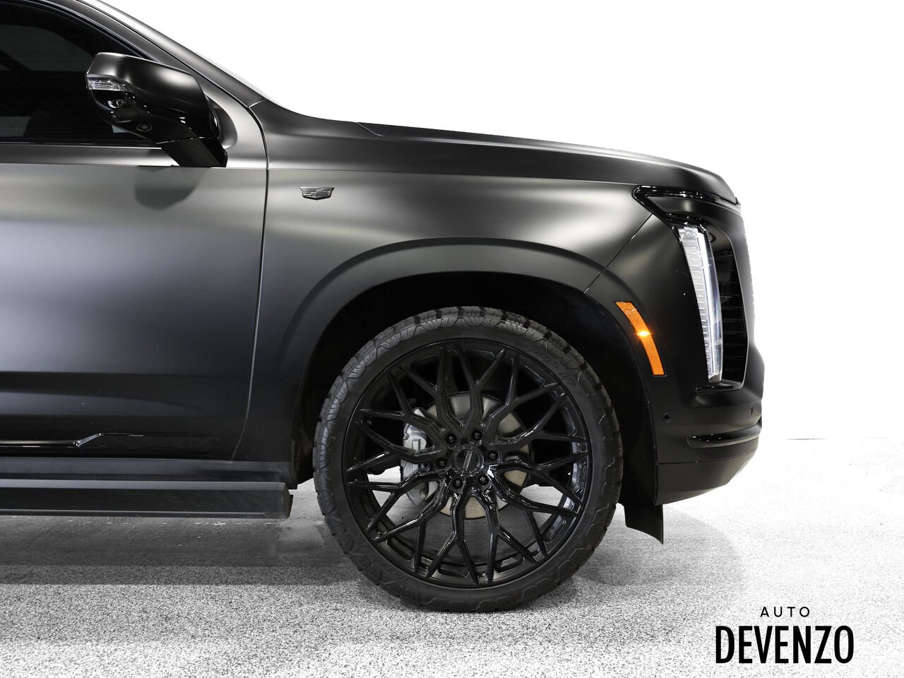 Cadillac Escalade 2026 Noir Saint-Eustache - photo #4
