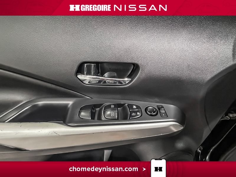 2019 Nissan Kicks Black Blainville - photo #13