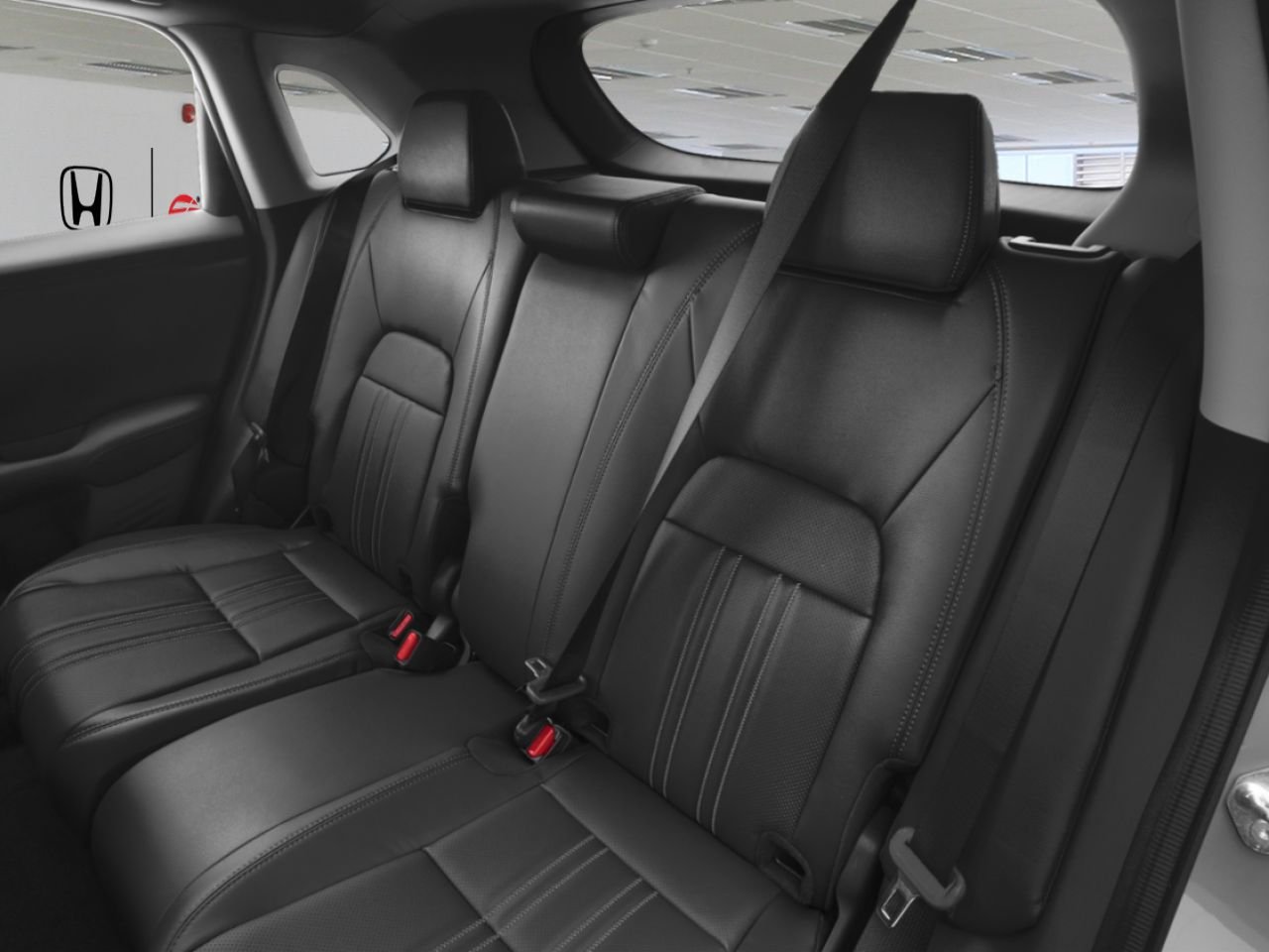 2026 Honda HR-V Platinum White Pearl Mississauga - photo #11