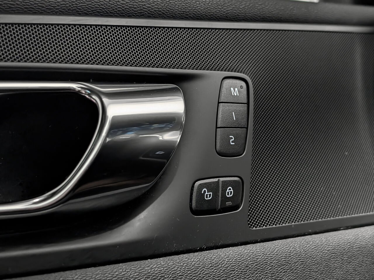 Volvo XC60 T6 AWD R-Design Toit pano Volant+sièges chauffants 2020 Autre Sherbrooke - photo #21