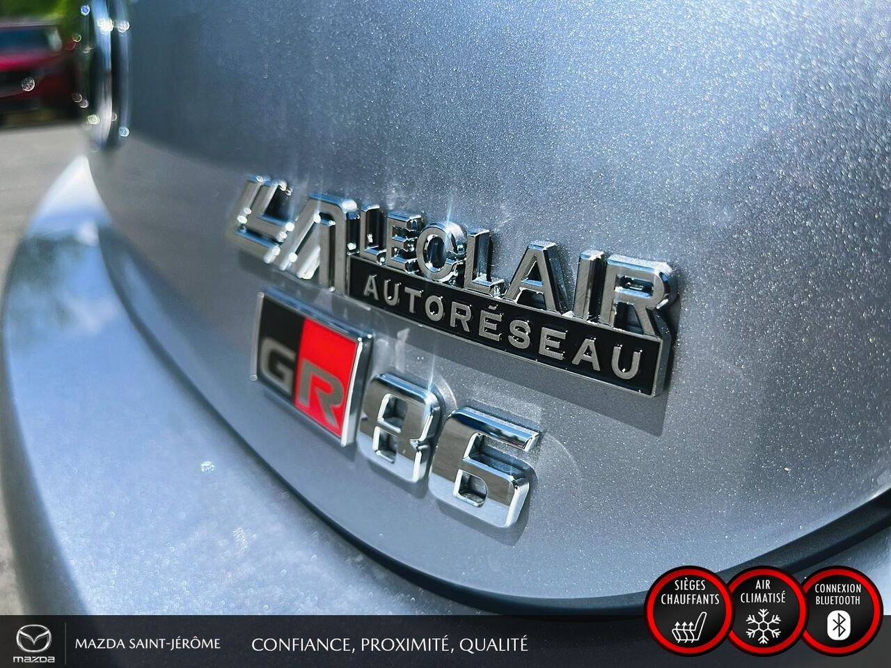 2025 Toyota GR86 Premium | AUTOMATIQUE | CLEAN CARFAX | Grey Saint-Jérôme - photo #8