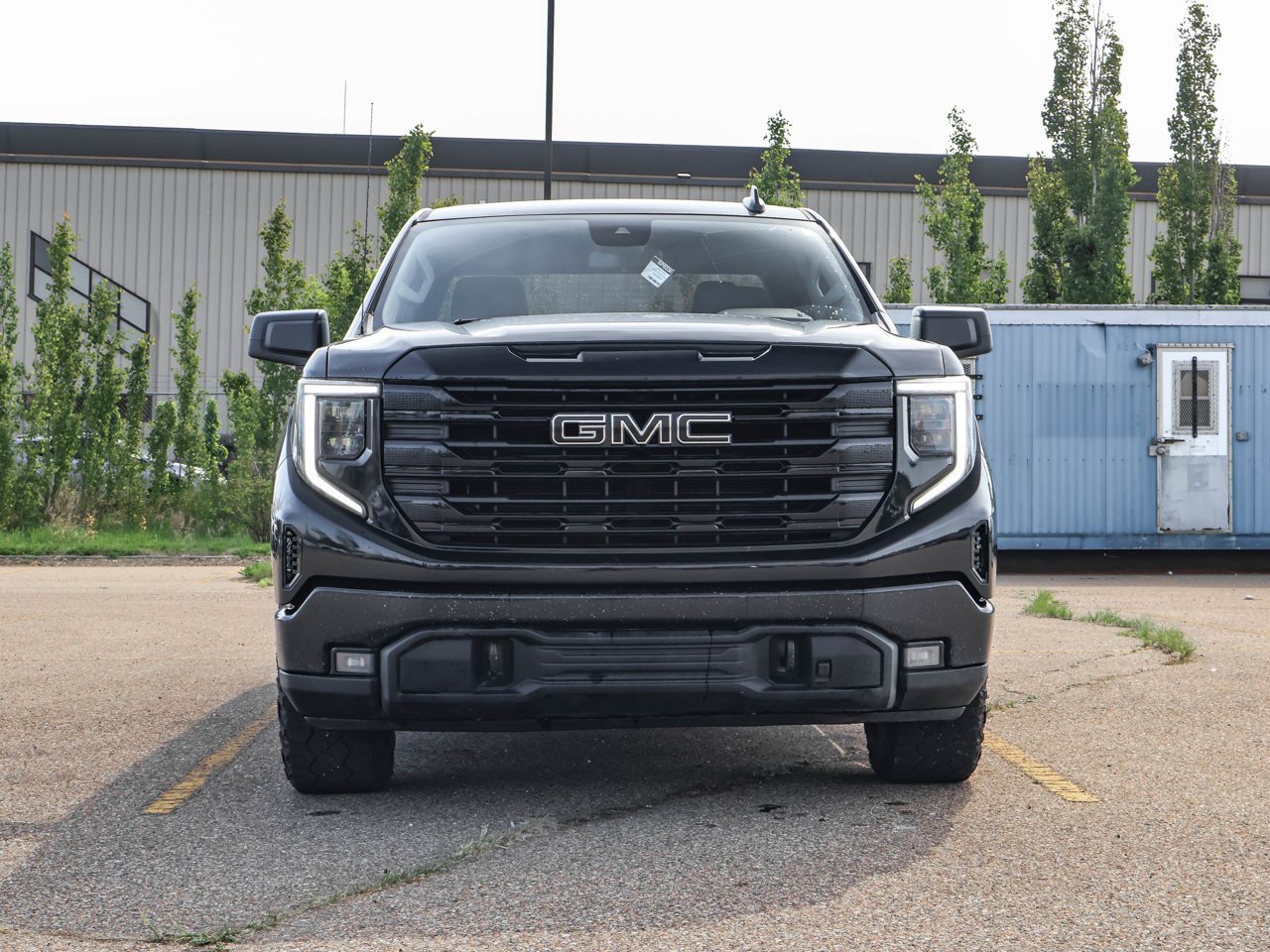 2024 GMC Sierra 1500 4WD Crew Cab 147 Elevation Black Sherwood Park - photo #2