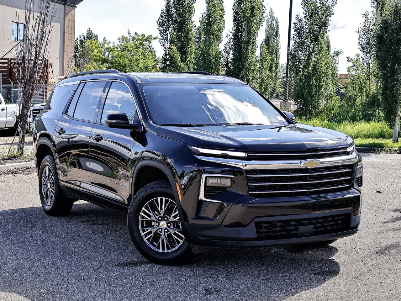 2026 Chevrolet Traverse AWD 4dr LT Black Sherwood Park - photo #1