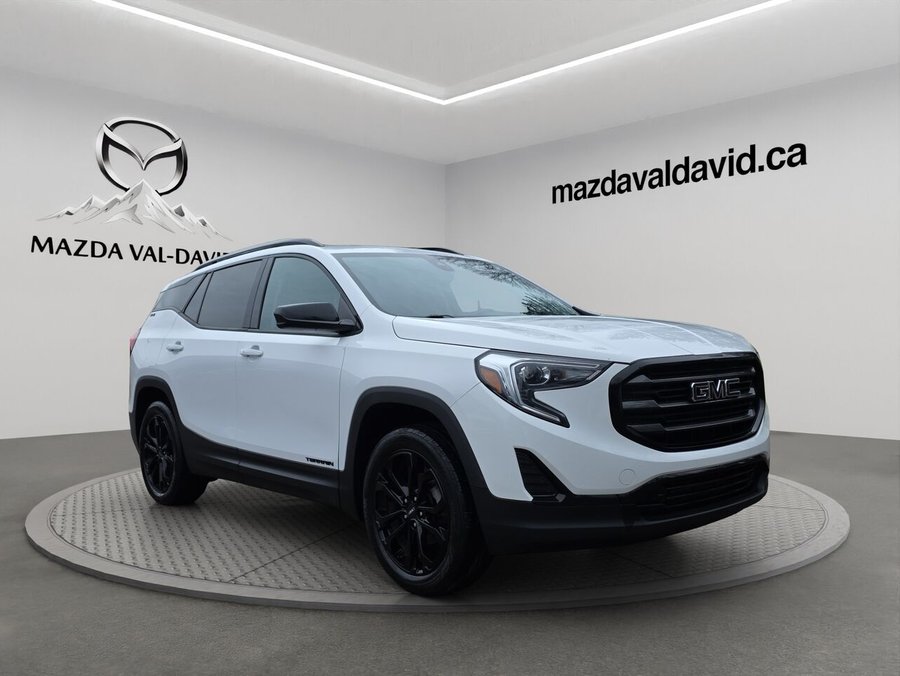2020 GMC Terrain Traction intégrale, 4 portes SLE, Commande audio au volant, écran tactile, bluetooth White