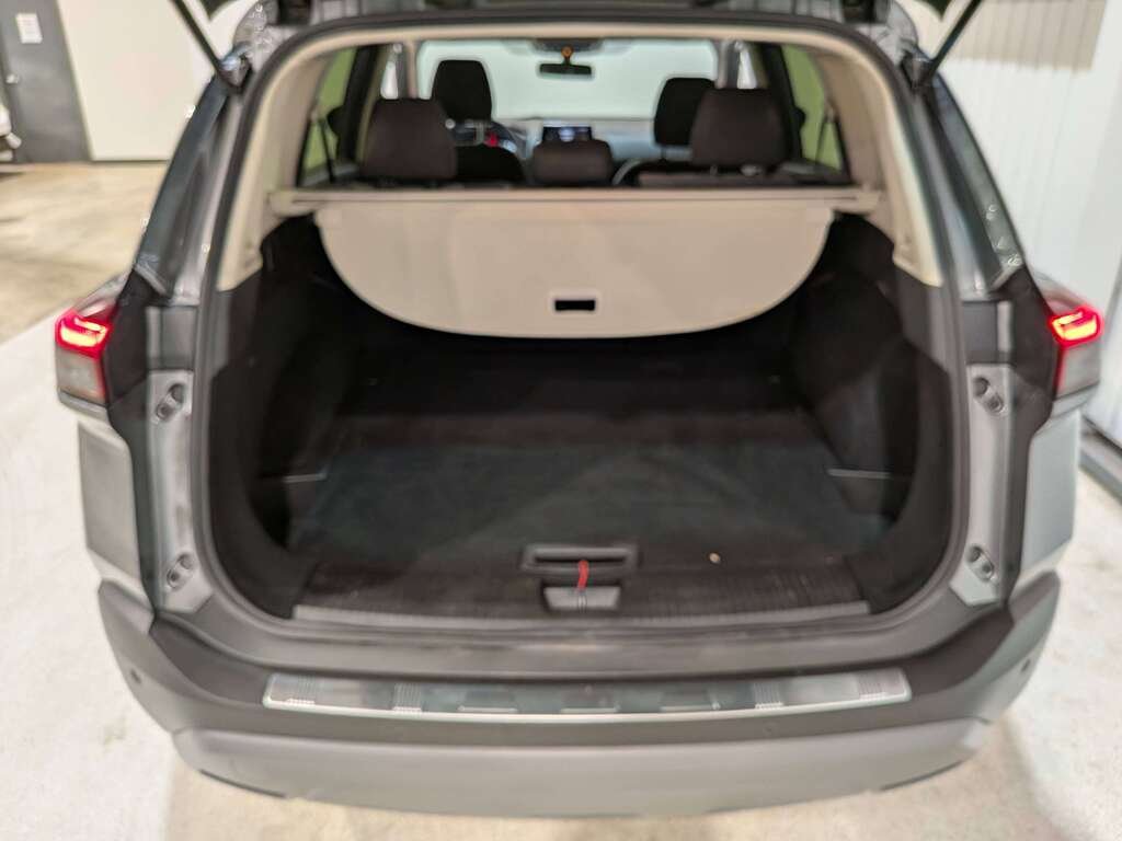2023 Nissan Rogue AWD SV Moonroof Grey Val-David - photo #6