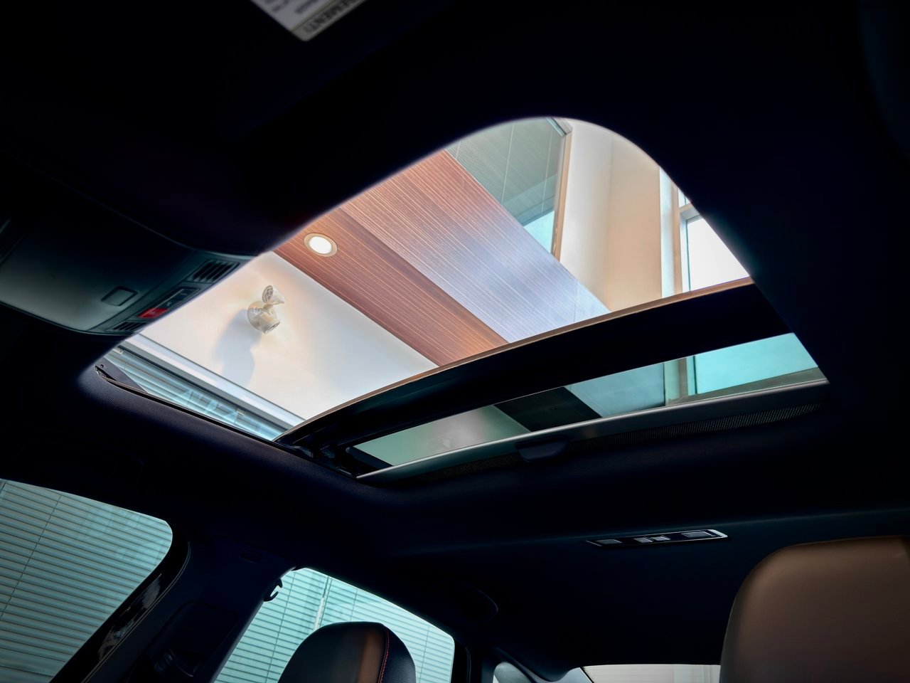 2022 Volkswagen Jetta GLI Black Notre-Dame-des-Prairies - photo #12