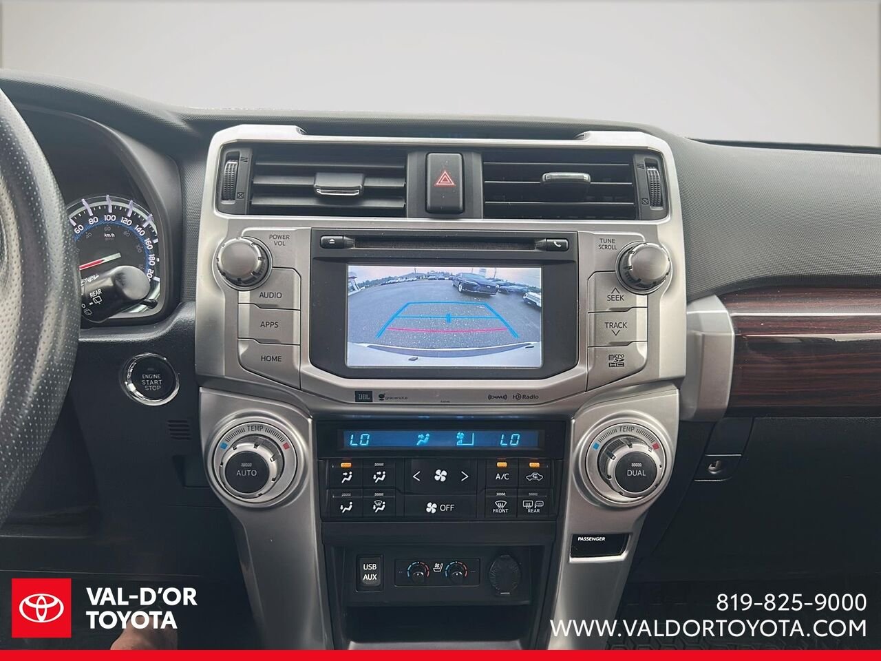 Toyota 4Runner Limited v6 2017 Blanc Val-d'Or - photo #13