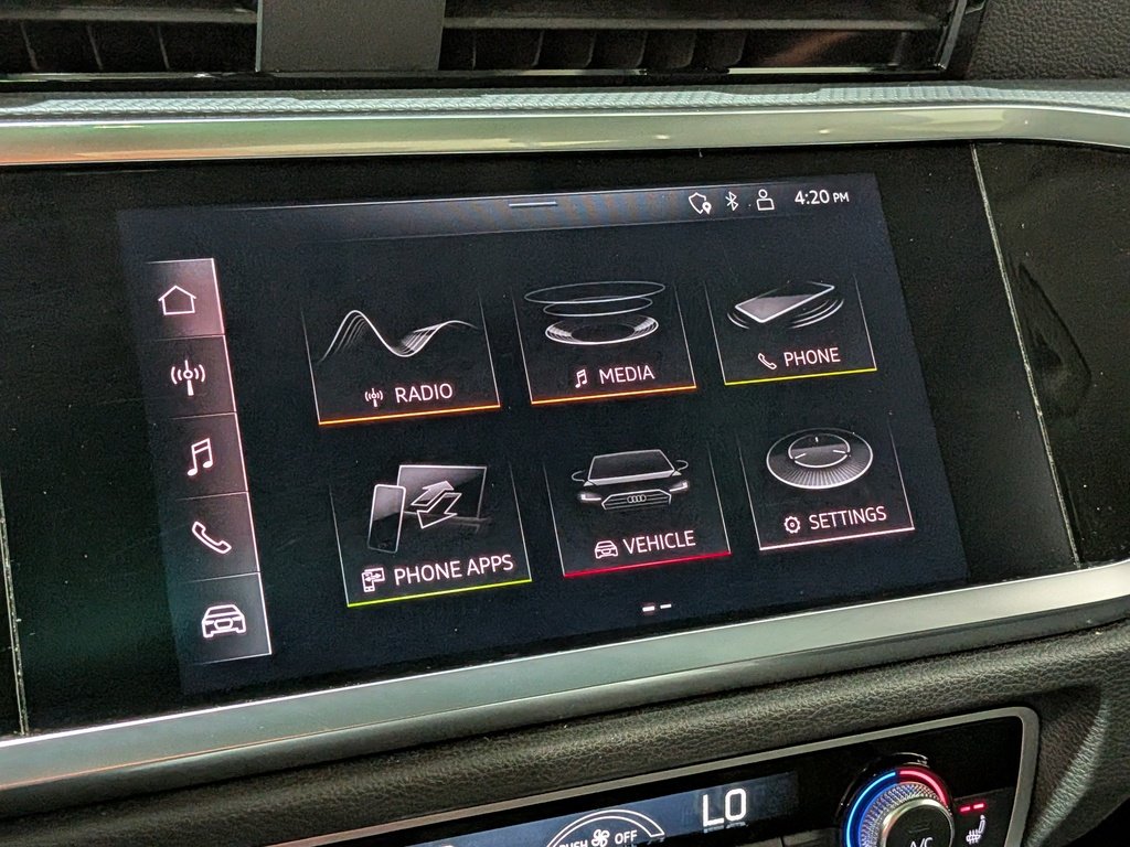 2022 Audi Q3 Komfort 45 TFSI quattro Black Val-David - photo #19