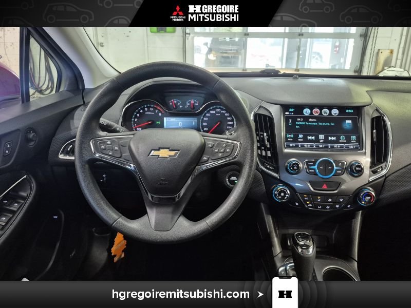 2018 Chevrolet Cruze Brown Laval - photo #18
