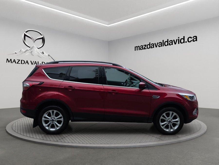 2018 Ford Escape SE 4RM, Caméra de recule, Démarreur à distance, Cruise control Red