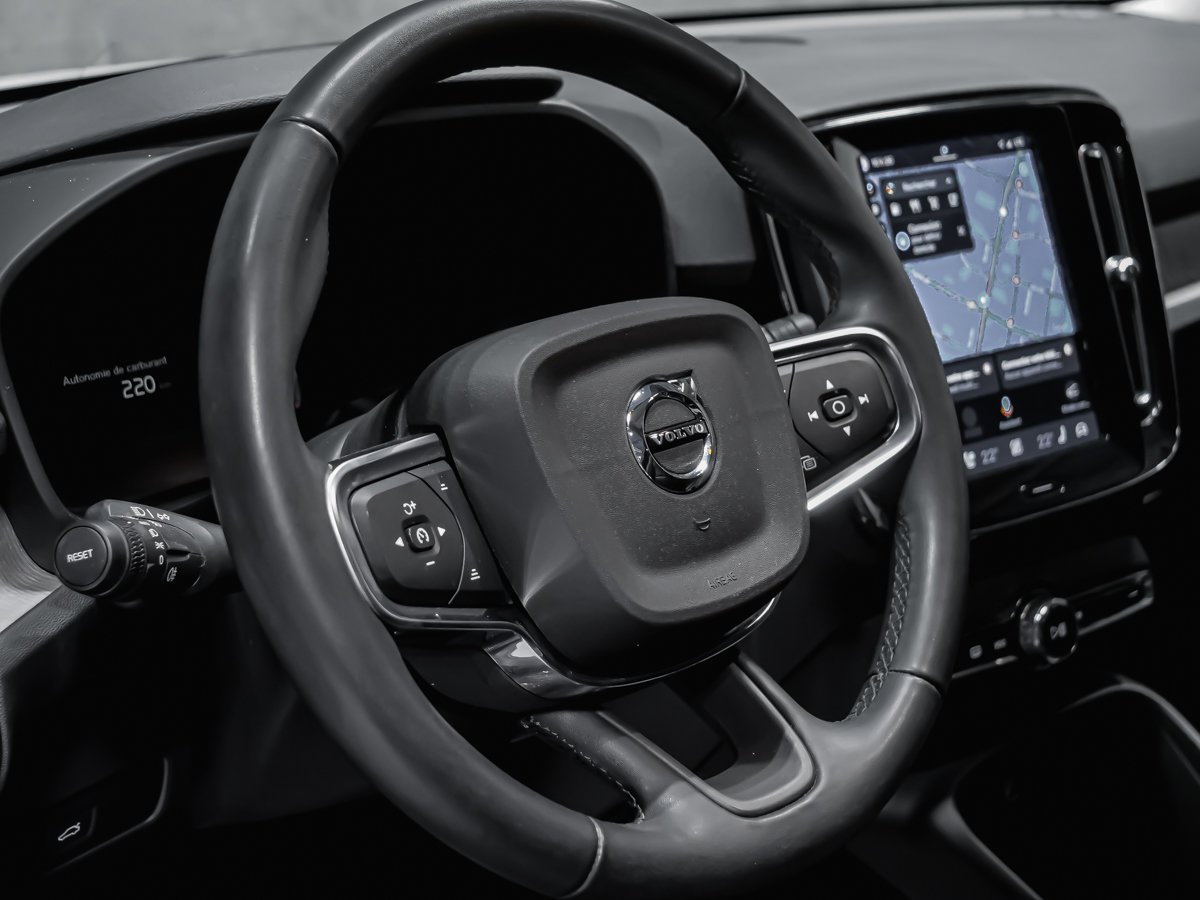 Volvo XC40 B5 CORE CONVENIENCE CLIMATE 2023 Blanc Montréal - photo #7