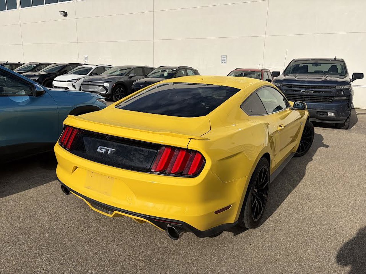 2015 Ford Mustang 2dr Fastback GT Premium Yellow Sherwood Park - photo #4