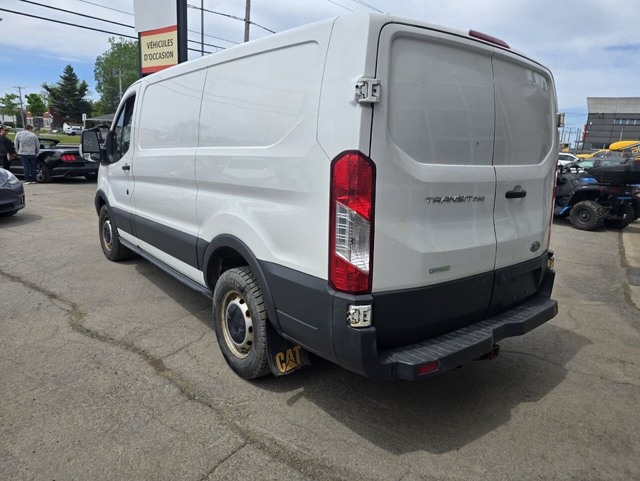 Ford Transit fourgon utilitaire 2016 2016 Blanc