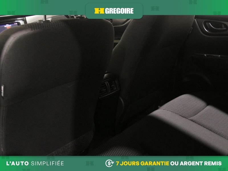Nissan Qashqai 821752 | SV AWD AUTO AC GR ELECT MAGS CAM RECUL BLEUTOOTH 2020 Noir Laval - photo #25