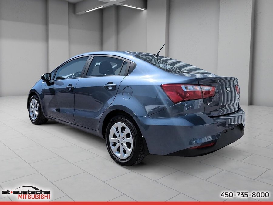 Kia Rio Berline 4 portes, boîte automatique, LX+ 2016 Bleu