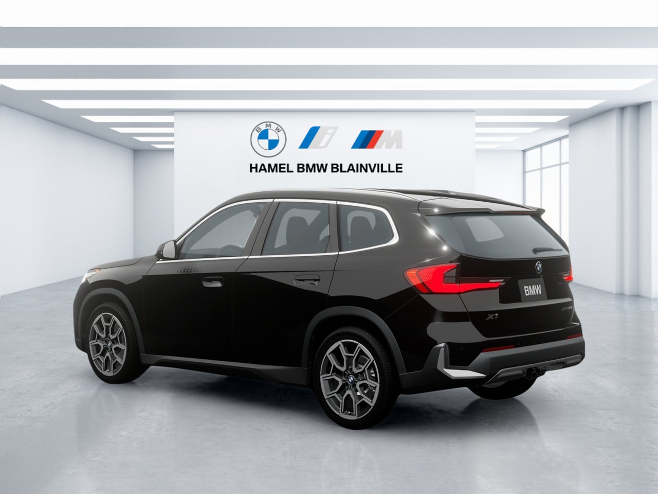 2026 BMW X1 Loc. 48 m. 684$/mois à 0% Black Sapphire Metallic Blainville - photo #2
