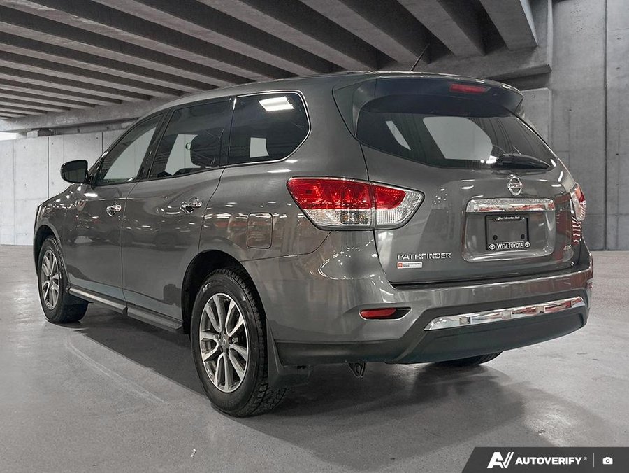 2015 Nissan Pathfinder 2015 gray