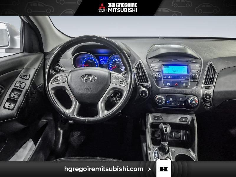 2015 Hyundai Tucson Silver Laval - photo #18