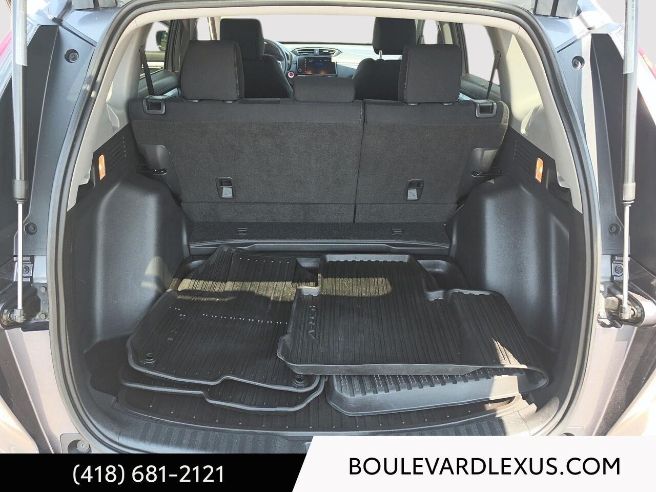 2020 Honda CR-V Grey Quebec - photo #18