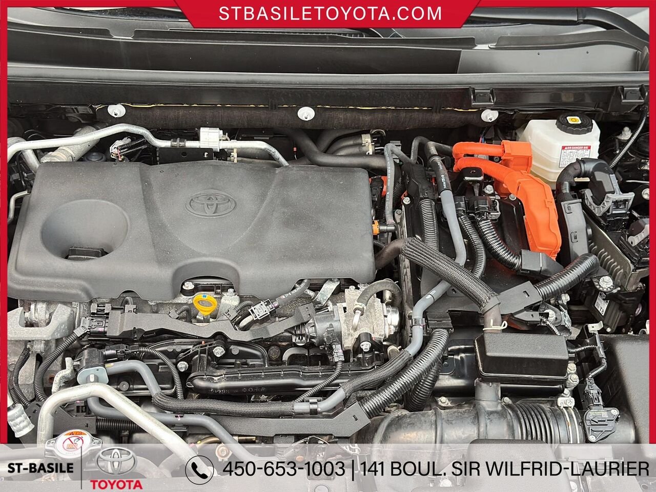 2024 TOYOTA RAV4 PRIME Black Saint-Basile-le-Grand - photo #10
