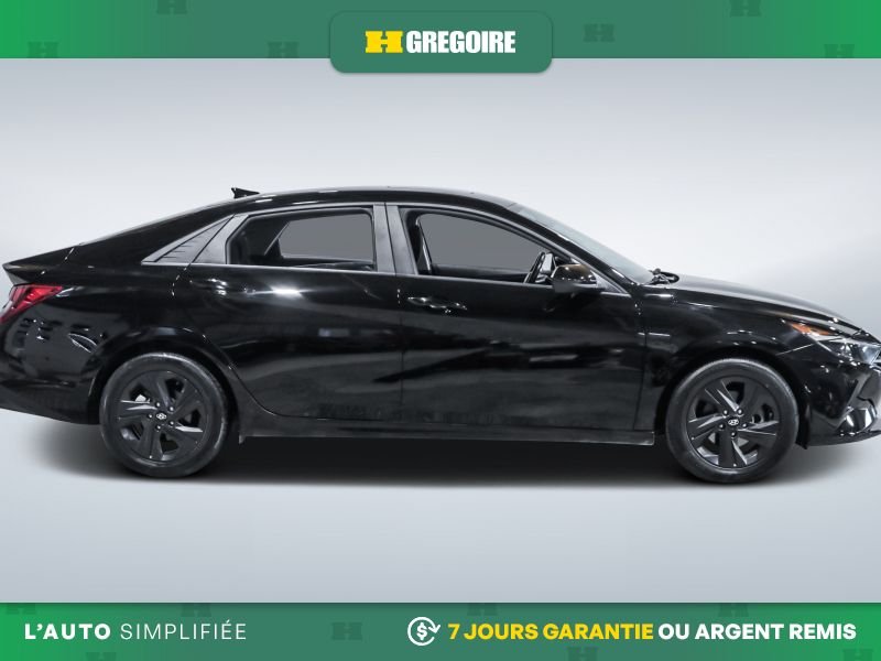 2021 Hyundai Elantra Black Laval - photo #10