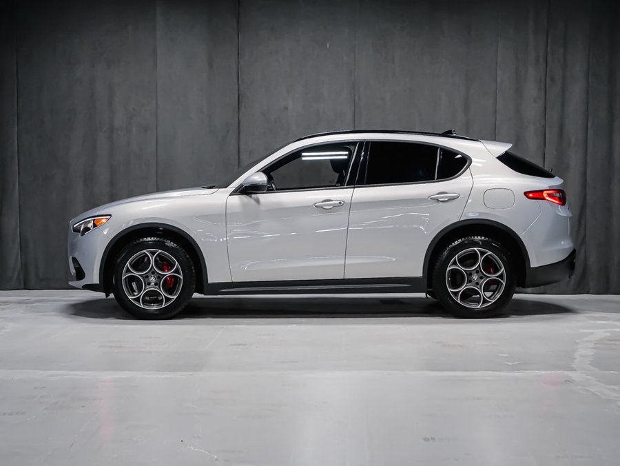 2023 Alfa Romeo Stelvio Sprint Grey