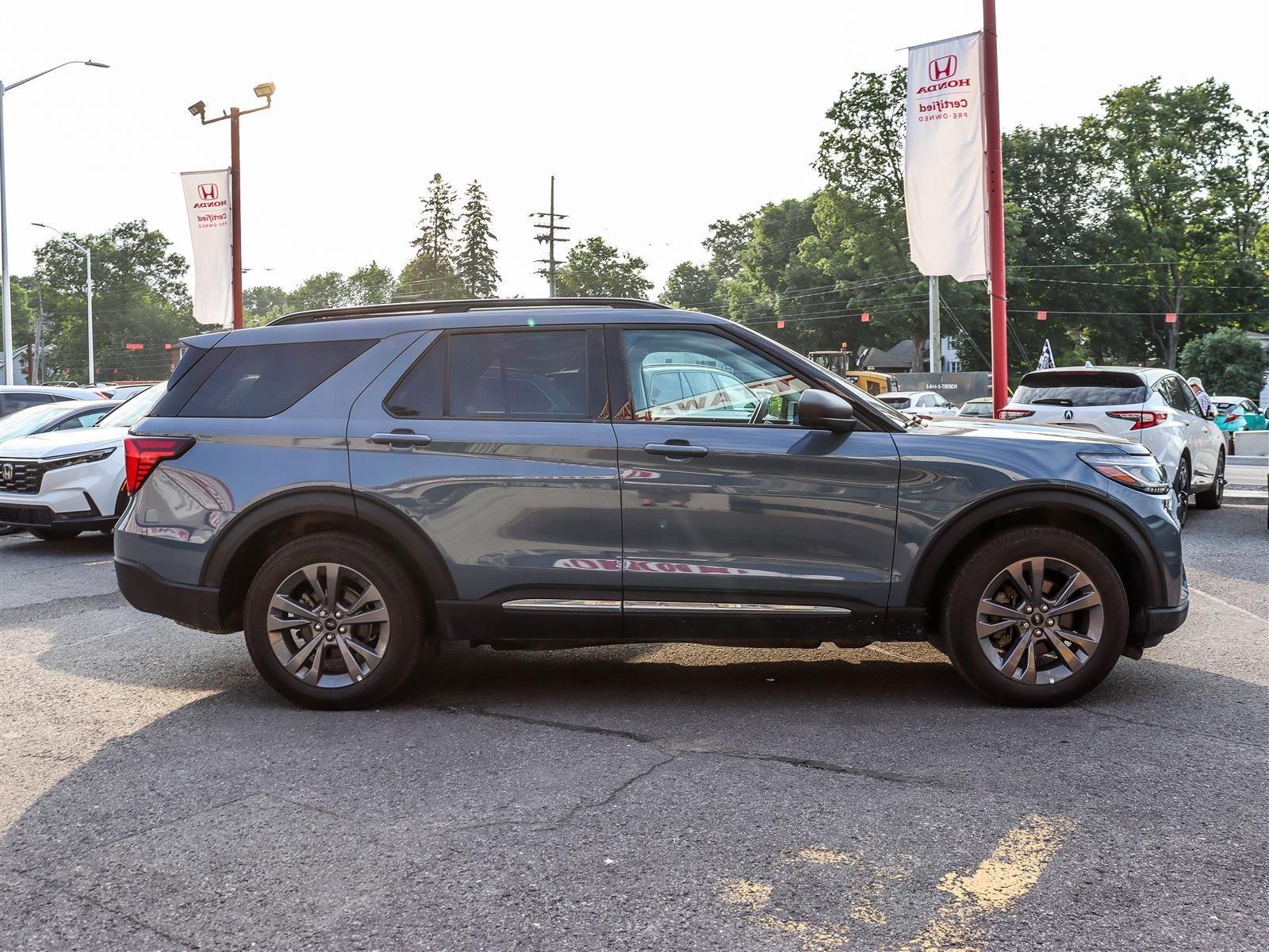 2025 Ford Explorer Active Ottawa & Gatineau - photo #2