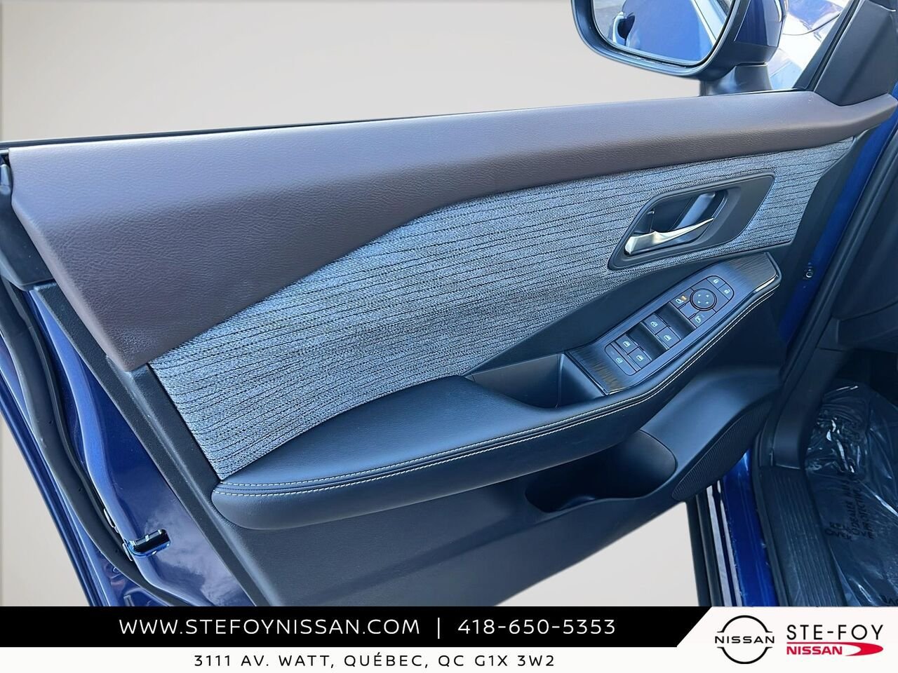 2023 Nissan Rogue SV TI Blue Ste-Foy - photo #10