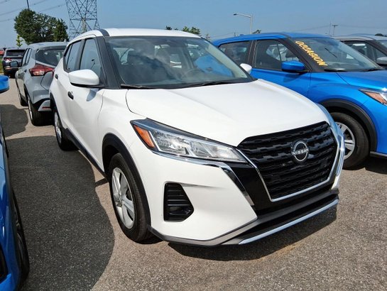 2024 Nissan Kicks S 2024 White
