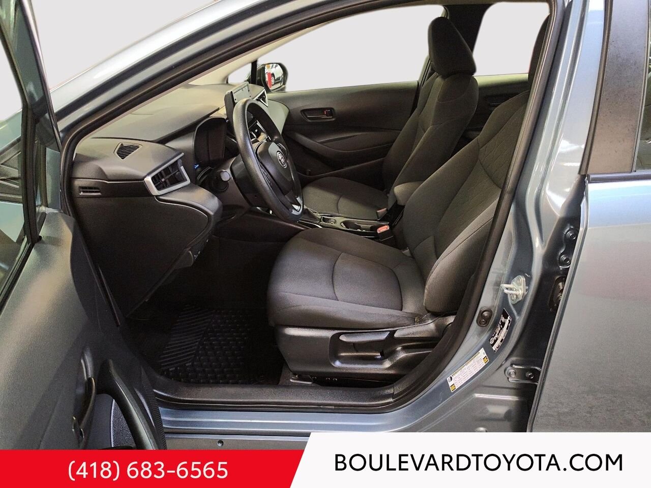 Toyota Corolla 100082A-92 | LE 2022 Argent Québec - photo #8