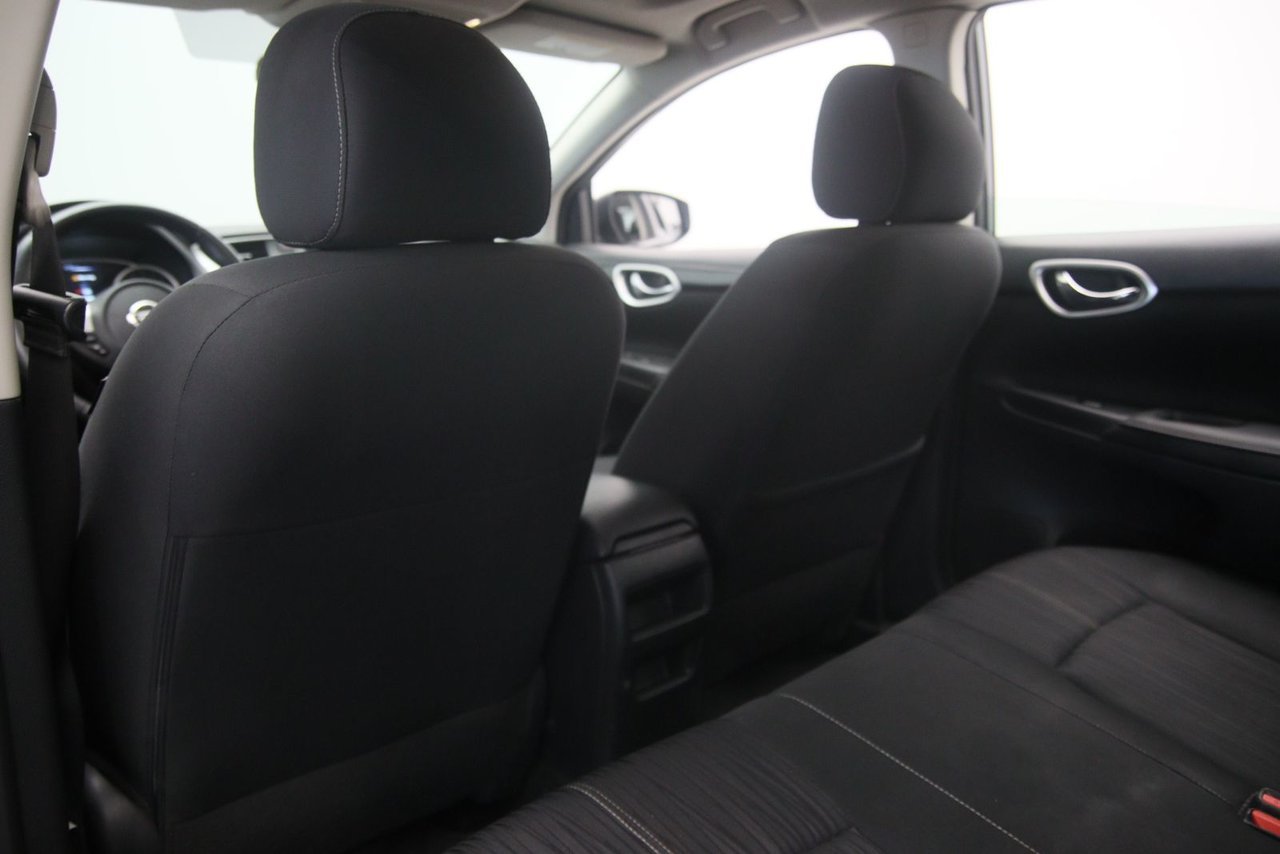 Nissan Sentra SV 2018 Gris Baie-Comeau - photo #9
