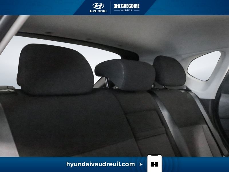 2024 Hyundai Kona White Blainville - photo #32