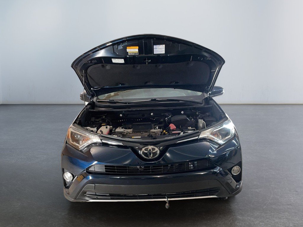 Toyota RAV4 AWD XLE 2018 Noir Rouyn-Noranda - photo #28